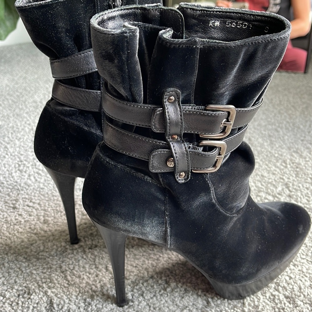 Stuart Weitzman Platform Velvet Boots